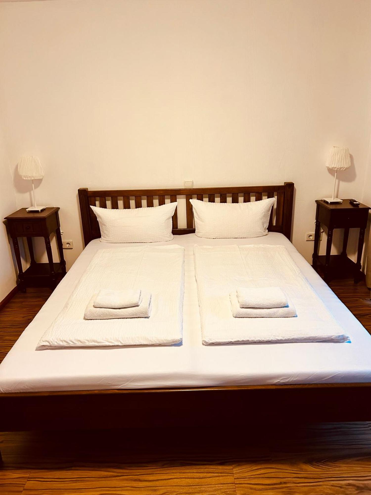 Apartments Maxim Rust Ngoại thất bức ảnh