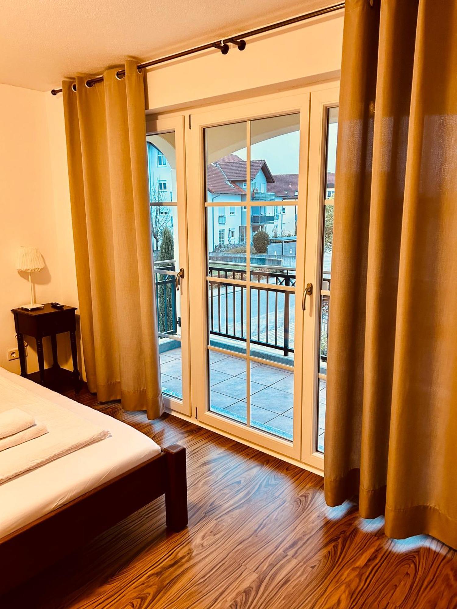 Apartments Maxim Rust Ngoại thất bức ảnh
